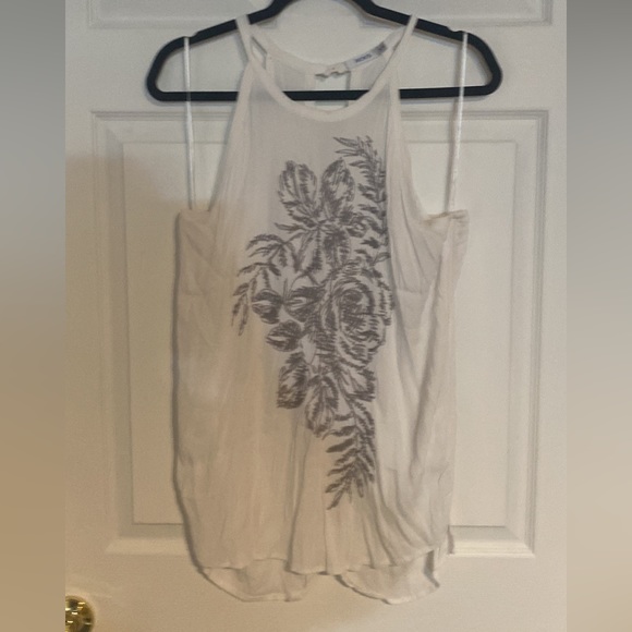 Ricki's Tops - Woman’s X-large off white tank top with embroidery